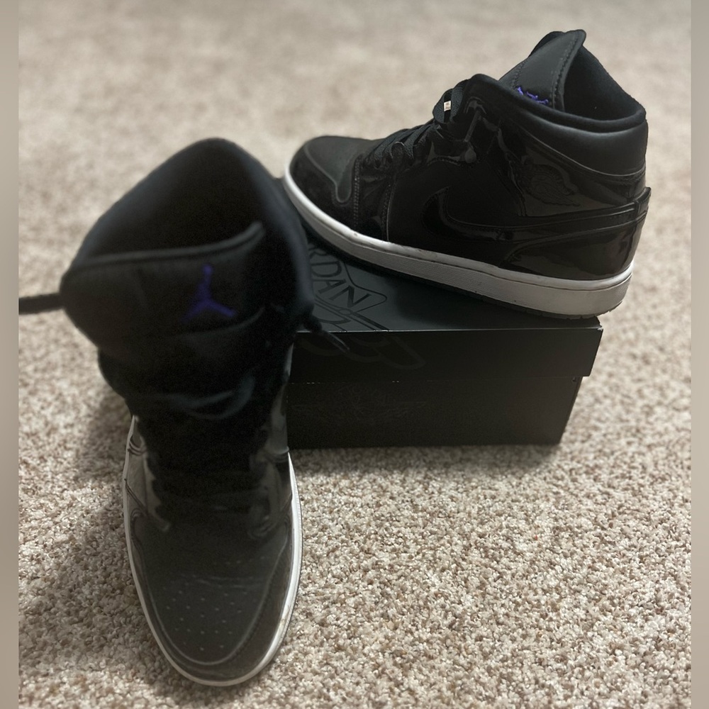 Jordan 1s men size 11 #Spacejams #Jordans